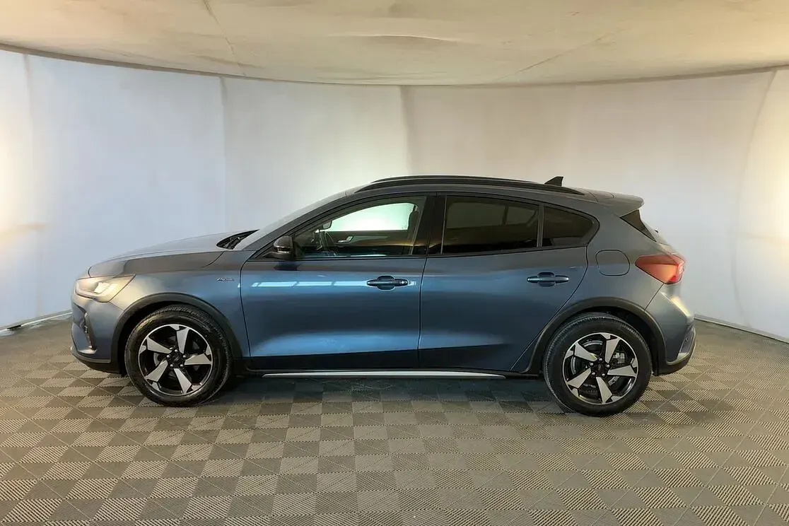 Begagnad Ford Focus Active 125 HK (91 kW) 2023 Blå