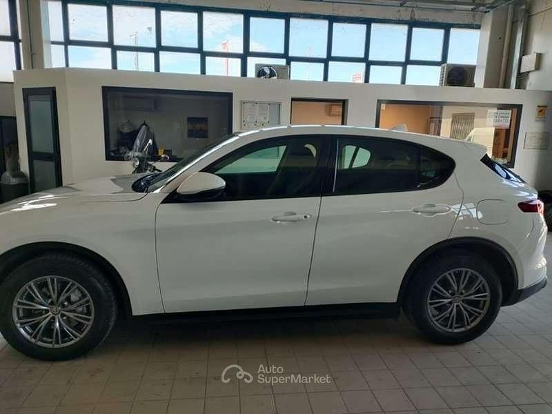 Usata Alfa Romeo Stelvio Ti 190 CV (139 kW) 2021 Bianco SUV