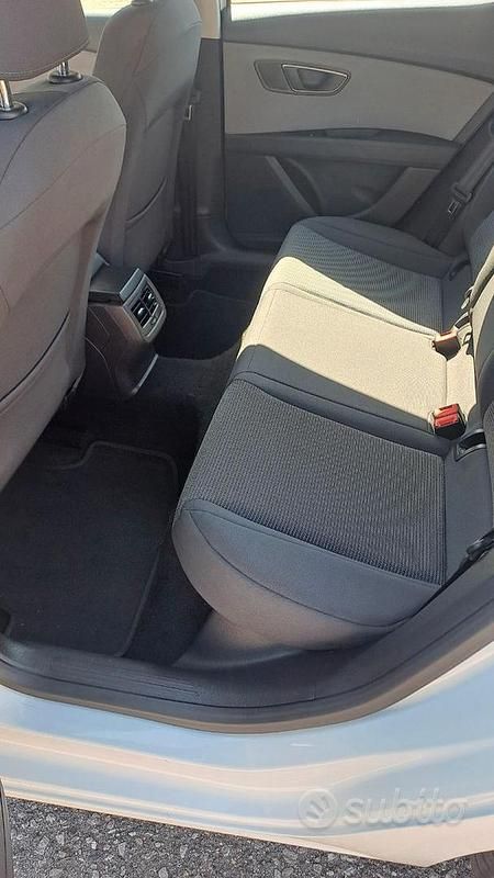 Usata Seat Leon 115 CV (84 kW) 2016 Bianco Berlina