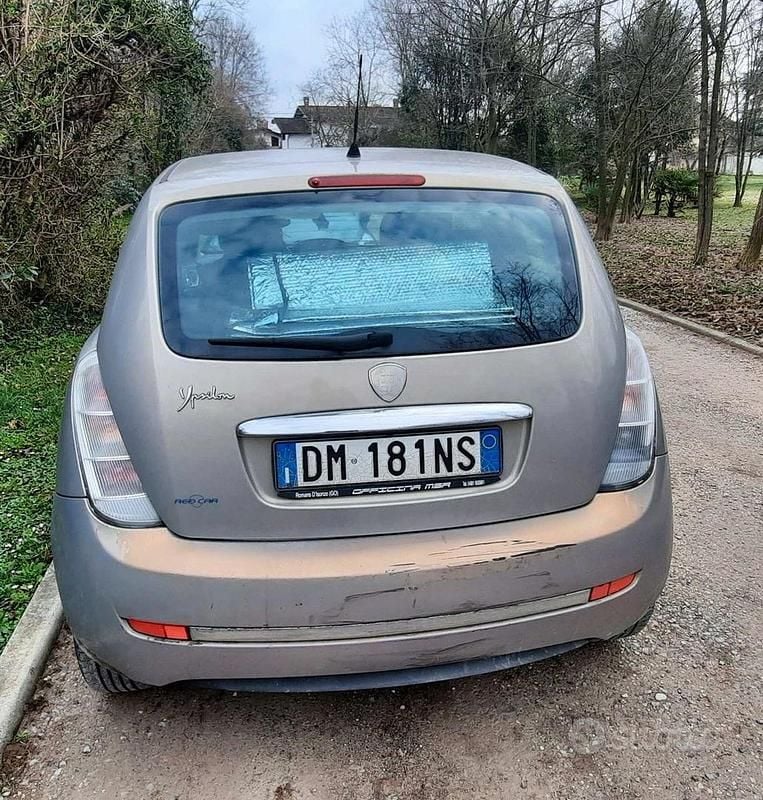 Usata Lancia Ypsilon 2007 Utilitaria