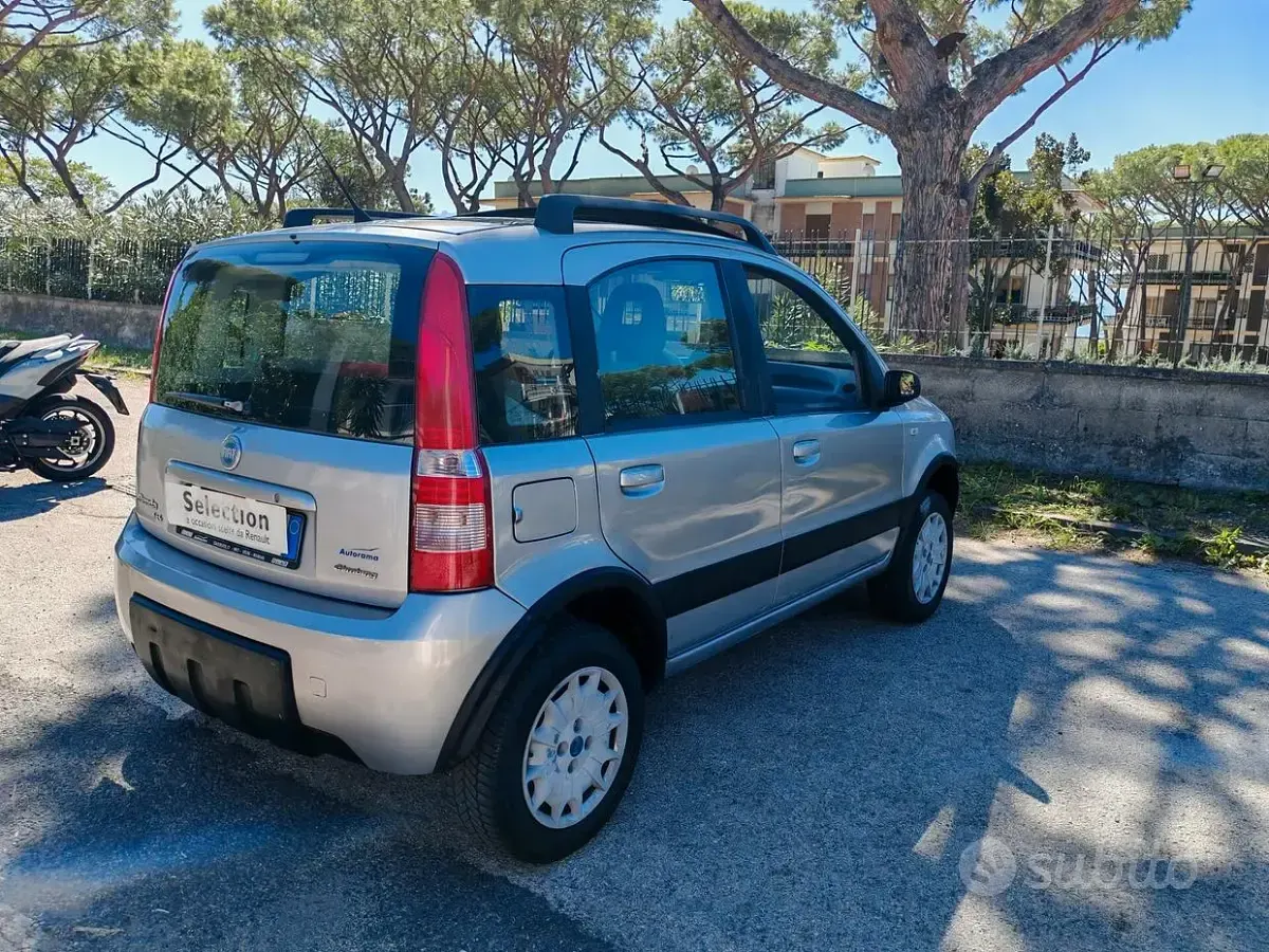 Usata Fiat Panda 4x4 Climbing 60 CV (44 kW) 2005 Grigio Utilitaria