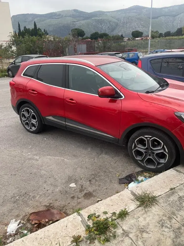 Usata Renault Kadjar 131 CV (96 kW) 2016 Rosso SUV