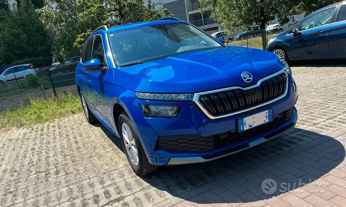 Usata Skoda Kamiq Ambition 110 CV (80 kW) 2023 Blu SUV