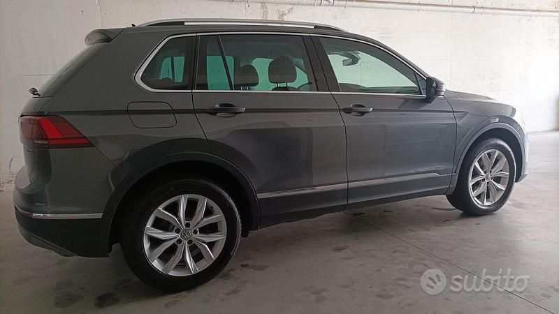 Usata VW Tiguan Advance 150 CV (110 kW) 2019 Grigio SUV