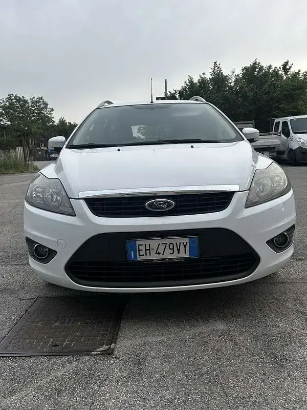 Usado Ford Focus Style 110 CV (80 kW) 2011 Familiar