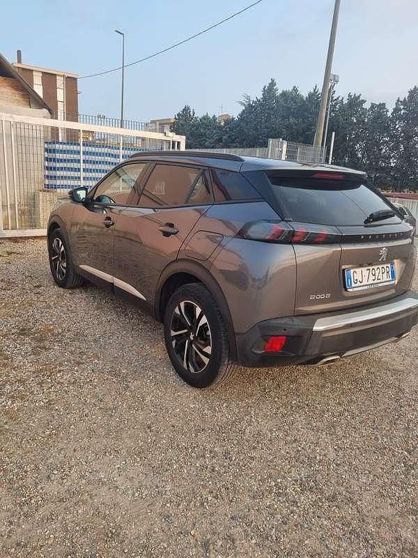 Usata Peugeot 2008 Allure 131 CV (96 kW) 2022 SUV