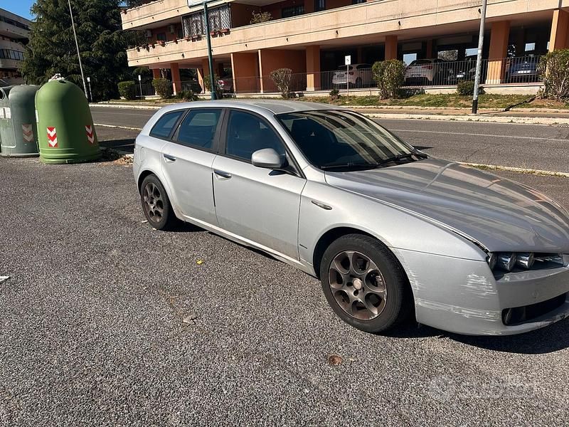 Second-hand Alfa Romeo 159 Distinctive 150 CP (110 kW) 2006 Break