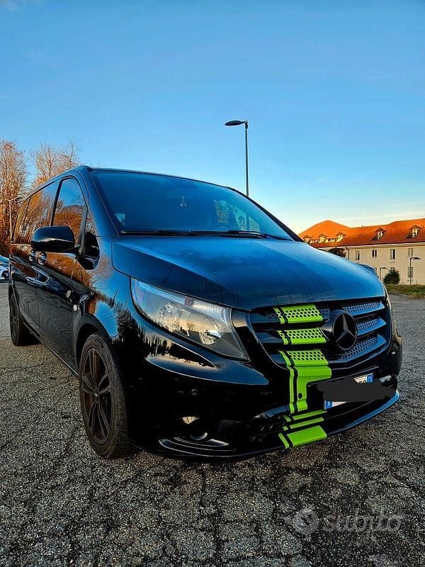 Usata Mercedes Vito 160 CV (117 kW) 2015 Nero Furgone