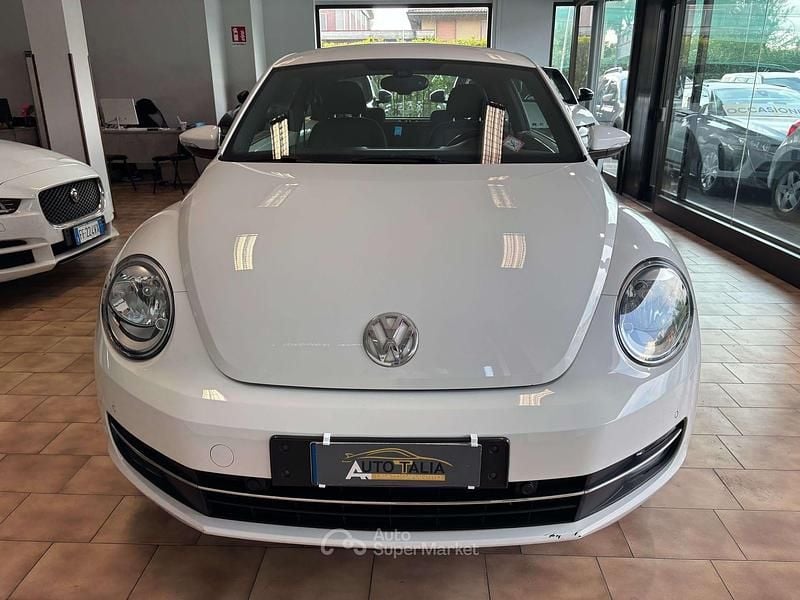 Usata VW Beetle Design 105 CV (77 kW) 2013 Bianco Utilitaria