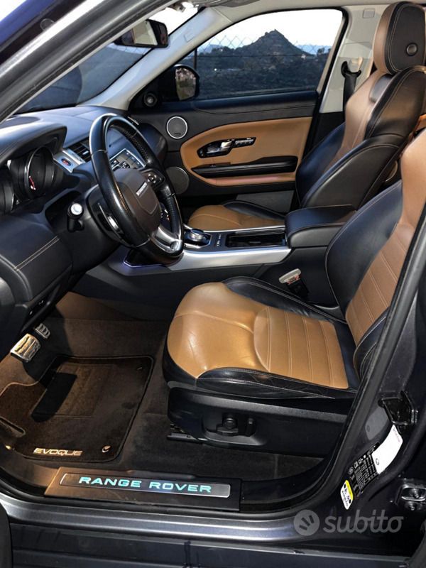 Usata Land Rover Range Rover evoque HSE Dynamic 180 CV (132 kW) 2016 Grigio SUV
