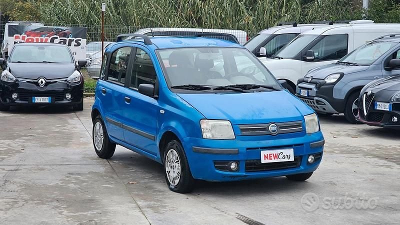 Usata Fiat Panda Dynamic 60 CV (44 kW) 2004 Blu Berlina