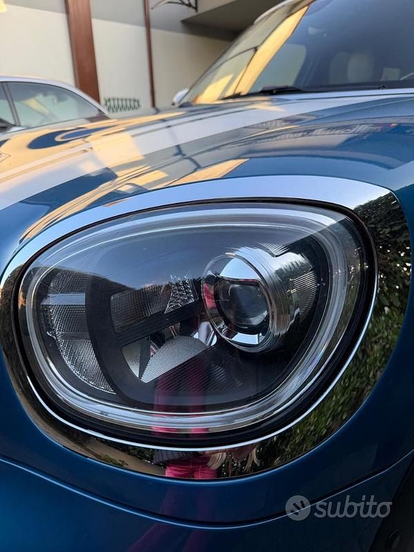 Käytetty Mini Countryman 190 HP (139 kW) 2018 Sininen Katumaasturi