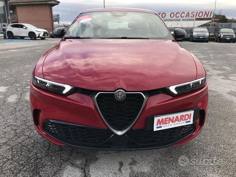 Usata Alfa Romeo Tonale Super 131 CV (96 kW) 2023 Rosso SUV