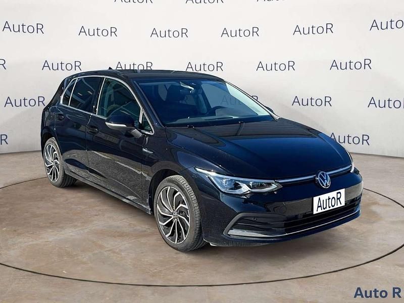 Usata VW Golf VIII Style 116 CV (85 kW) 2023 Nero Utilitaria