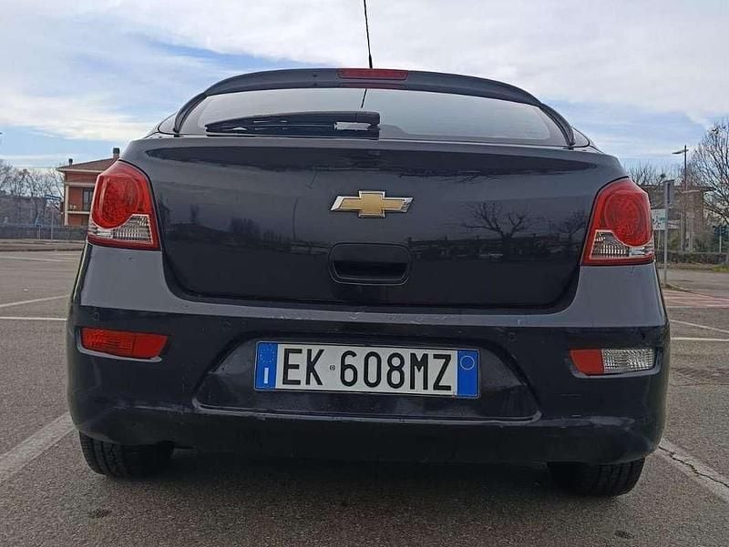 Usata Chevrolet Cruze LS 124 CV (91 kW) 2012 Nero Utilitaria