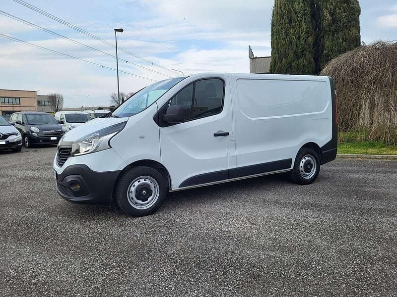 Usata Renault Trafic 120 CV (88 kW) 2019 Bianco Monovolume