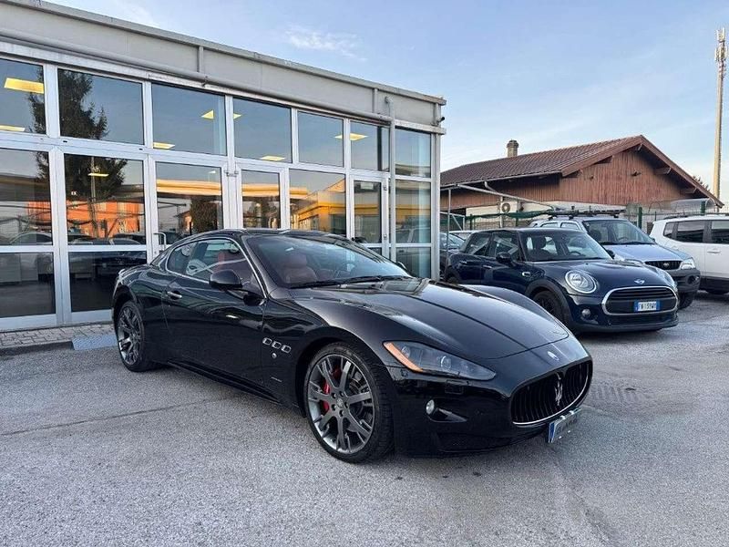 Usata Maserati Granturismo 440 CV (323 kW) 2013 Nero Coupé