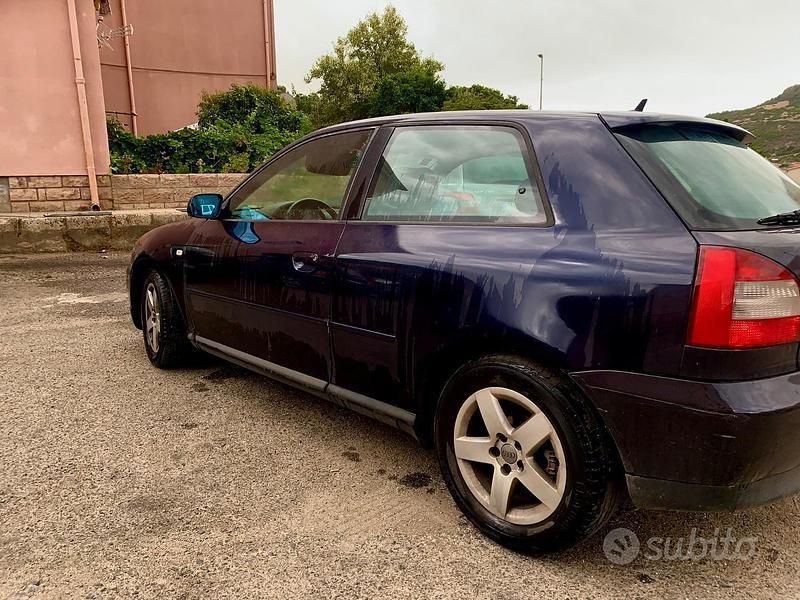 Usata Audi A3 130 CV (95 kW) 2001 Blu Coupé