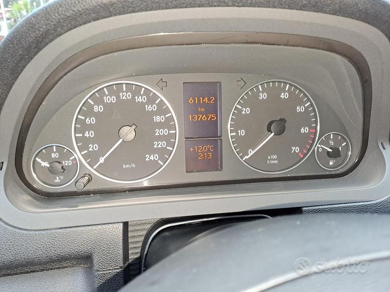 Usata Mercedes A150 95 CV (69 kW) 2006 Nero Berlina