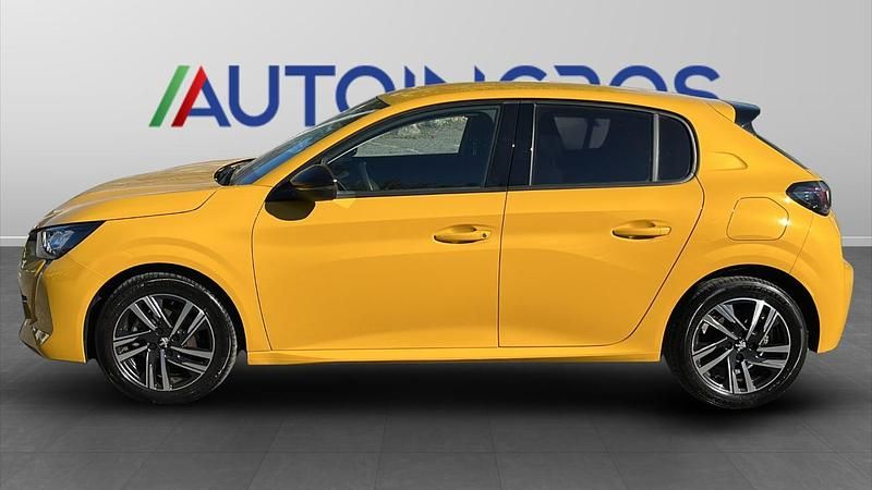Usata Peugeot 208 Allure 101 CV (74 kW) 2023 Giallo Utilitaria