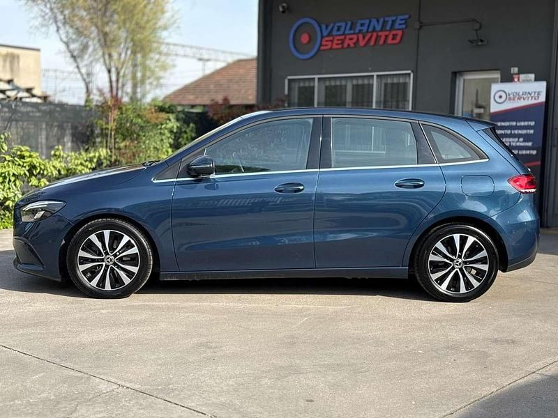 Brugt Mercedes B180 116 HK (85 kW) 2021 Blå MPV