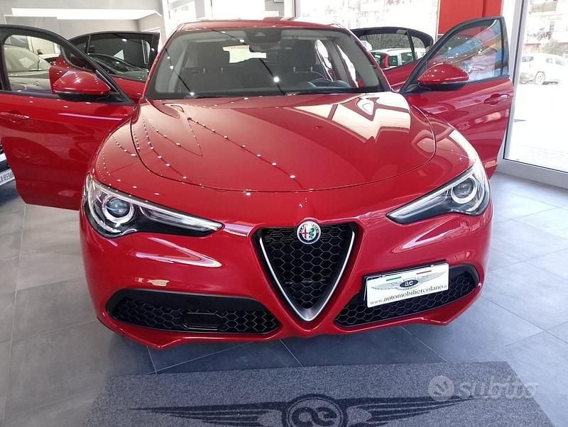 Rosso Usata 2019 Alfa Romeo Stelvio Tech Edition SUV | 17.900 € (Super prezzo) - Immagine 1/4