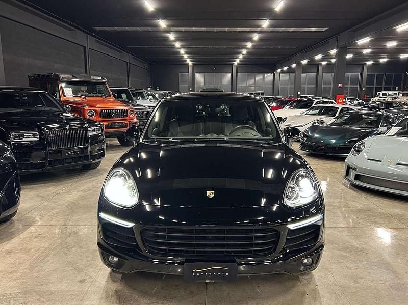 Usata Porsche Cayenne Platinum Edition 250 CV (183 kW) 2017 Nero SUV