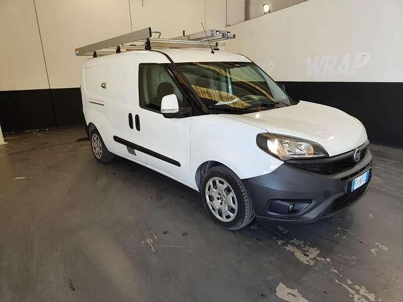 Usata Fiat Doblò 120 CV (88 kW) 2018 Bianco Monovolume