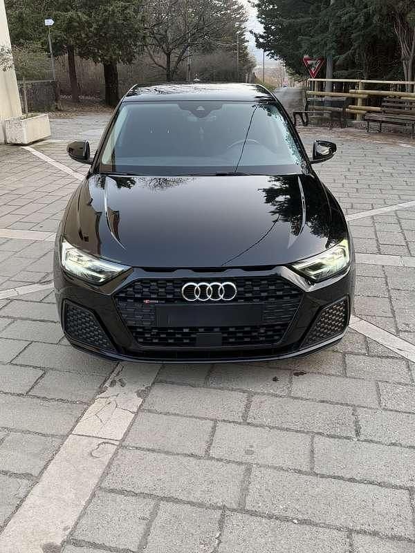 Usata Audi A1 Sportback Ambiente 116 CV (85 kW) 2020 Utilitaria