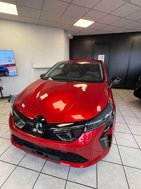 Bordeaux Nuova 2026 Mitsubishi Colt Invite Berlina | 18.600 € (Buon prezzo) - Immagine 1/4