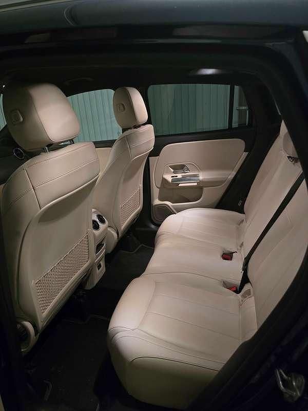 Usata Mercedes GLA250 160 CV (117 kW) 2020 Blu/azzurro SUV