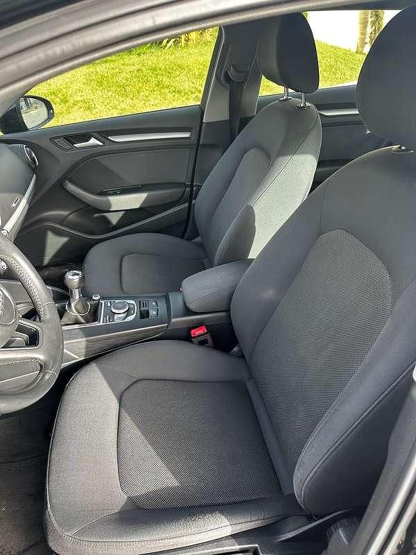 Usata Audi A3 Business 116 CV (85 kW) 2018 Nero Berlina