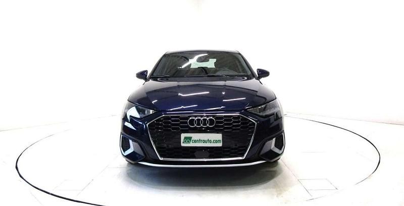 Usata Audi A3 Advanced 110 CV (80 kW) 2024 Blu scuro Berlina