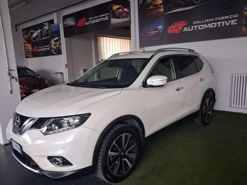 Usata Nissan X-Trail Acenta Premium 131 CV (96 kW) 2016 Bianco SUV