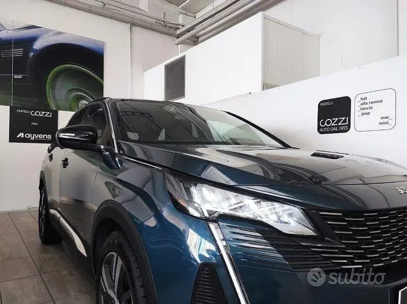 Usata Peugeot 3008 S 131 CV (96 kW) 2022 Bluazzurro SUV