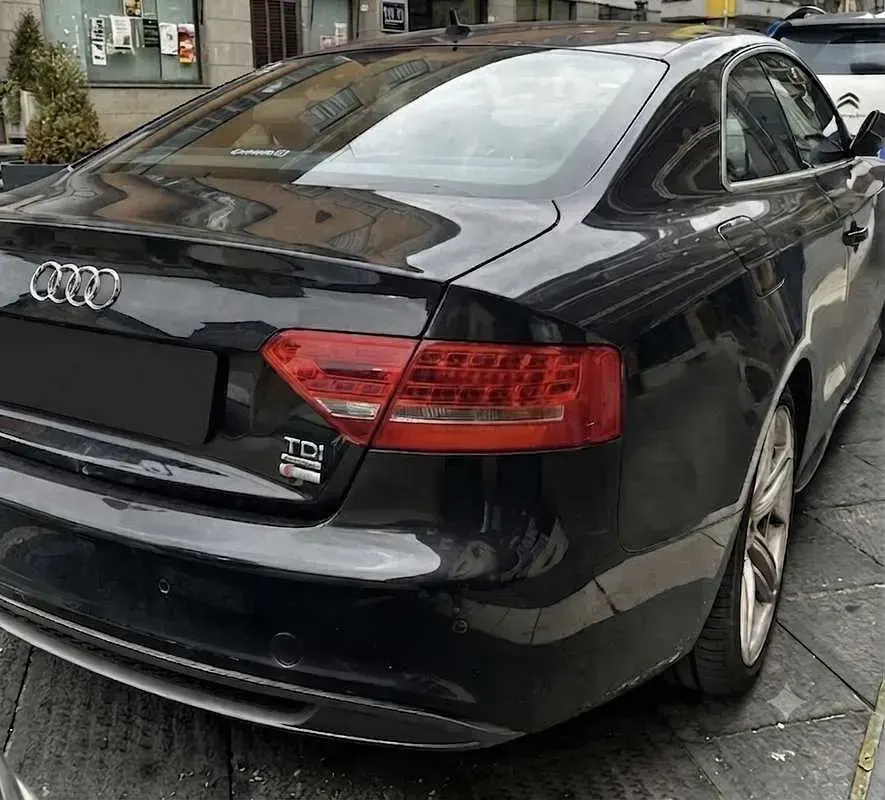 Usata Audi A5 S-Line 170 CV (125 kW) 2010 Nero Coupé