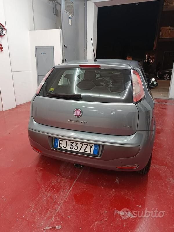 Usata Fiat Punto Evo 75 CV (55 kW) 2011 Utilitaria