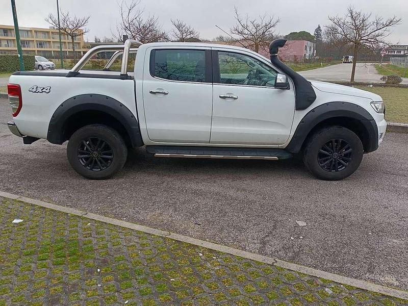 Usata Ford Ranger Limited 200 CV (147 kW) 2017 Pick-up