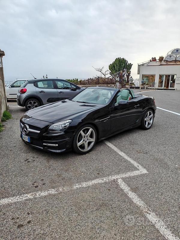 Usata Mercedes SLK200 Premium 2011 Nero Cabrio