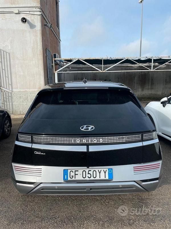 Usata Hyundai Ioniq 5 52 kW (72 CV) 2021 Nero SUV