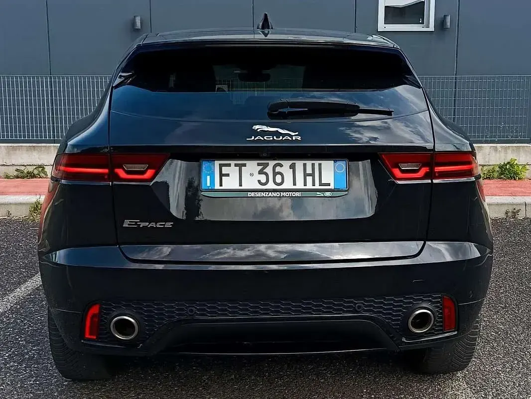 Usata Jaguar E-Pace R-Dynamic 150 CV (110 kW) 2019 Nero SUV