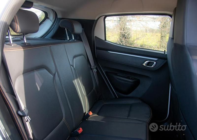 Usata Dacia Spring Comfort Plus 33 kW (45 CV) 2021 Bianco Utilitaria