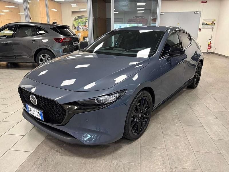 Usata Mazda 3 Homura-Line 122 CV (89 kW) 2024 Grigio metallizzato Berlina