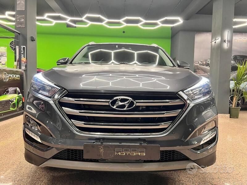 Usata Hyundai Tucson Xpossible 141 CV (103 kW) 2017 Grigio SUV