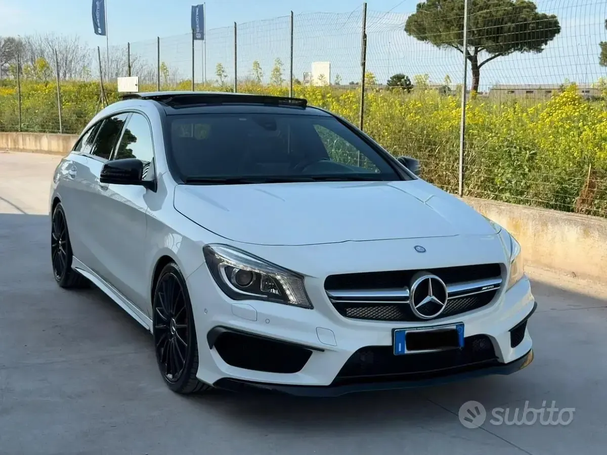 Usata Mercedes CLA45 AMG AMG 381 CV (280 kW) 2016 Bianco Coupé