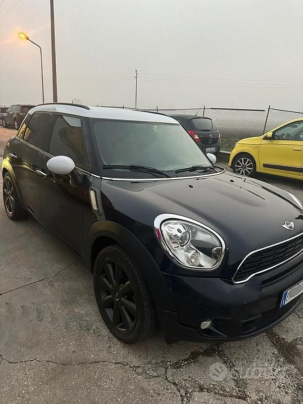 Usata Mini Countryman 143 CV (105 kW) 2011 Blu SUV