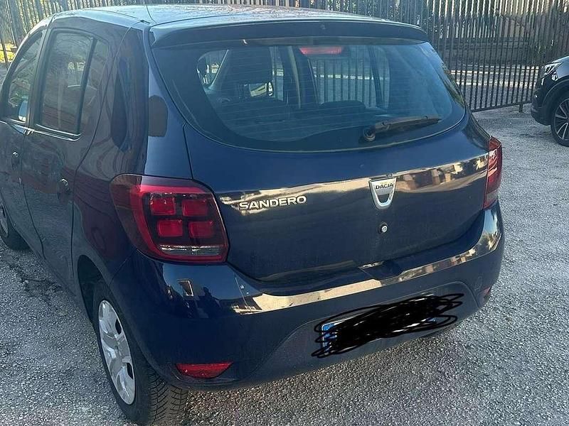Usata Dacia Sandero Lauréate 90 CV (66 kW) 2017 Blu/azzurro Berlina