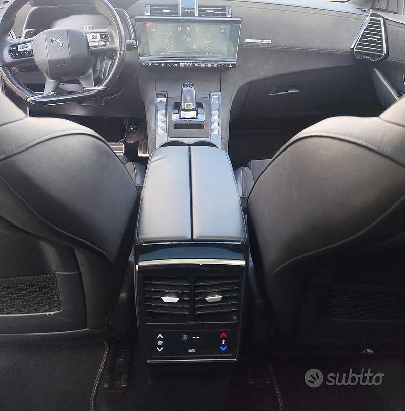 Usata DS Automobiles DS7 Crossback Performance 131 CV (96 kW) 2019 Bianco SUV