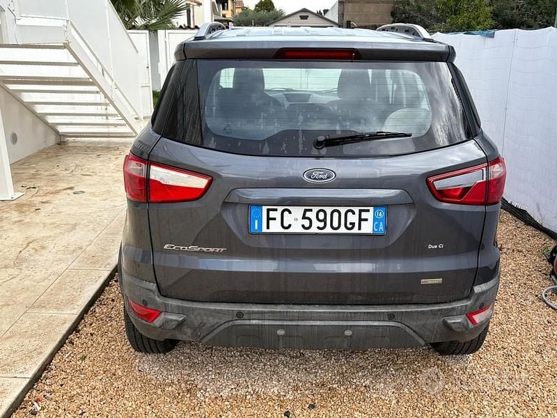 Usata Ford Ecosport 125 CV (91 kW) 2016 Grigio SUV