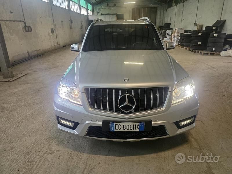Usata Mercedes GLK250 Premium 204 CV (150 kW) 2011 Grigio SUV